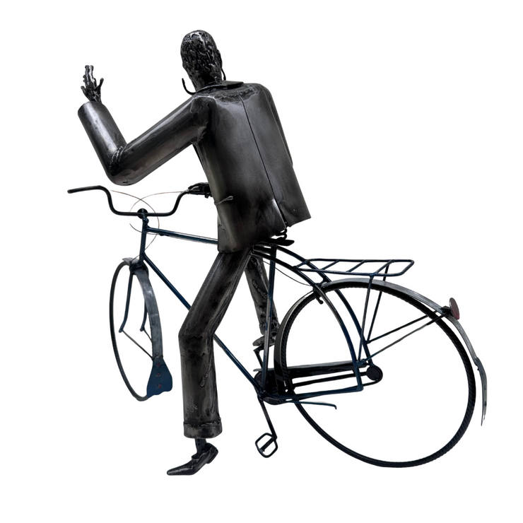Dalí na Bicicleta, por Calvo