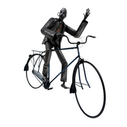 Dalí na Bicicleta, por Calvo