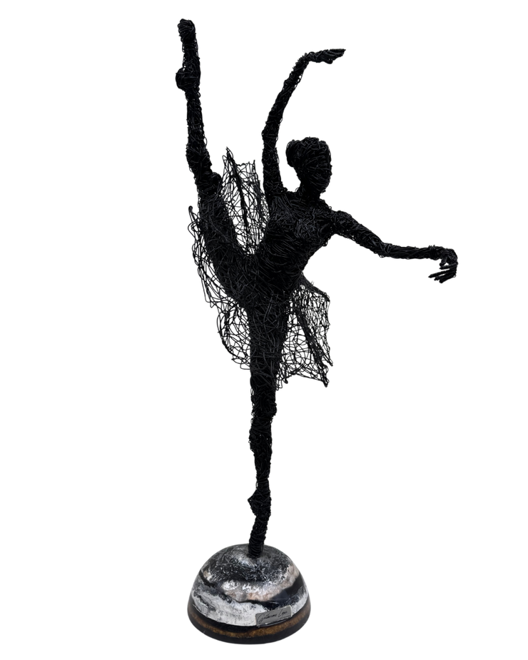 Bailarina 2, por Guilherme Lopes